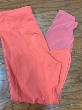Le Ore High-Waist Coral Active Leggings